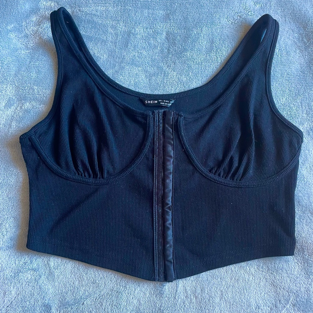 Black Cropped Tank Top